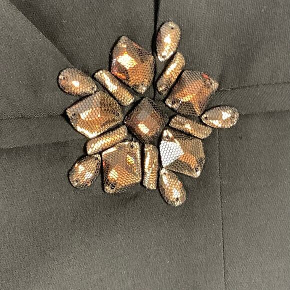 Jessica Howard Black Sheath Dress w Amber Beaded Rosette Embelishment - Size 14 - Picture 3 of 5